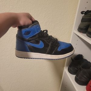 Royal 1s